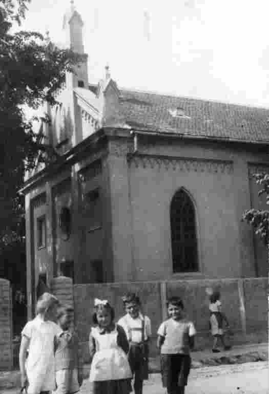 A balatonboglári egykori zsinagóga - fotó